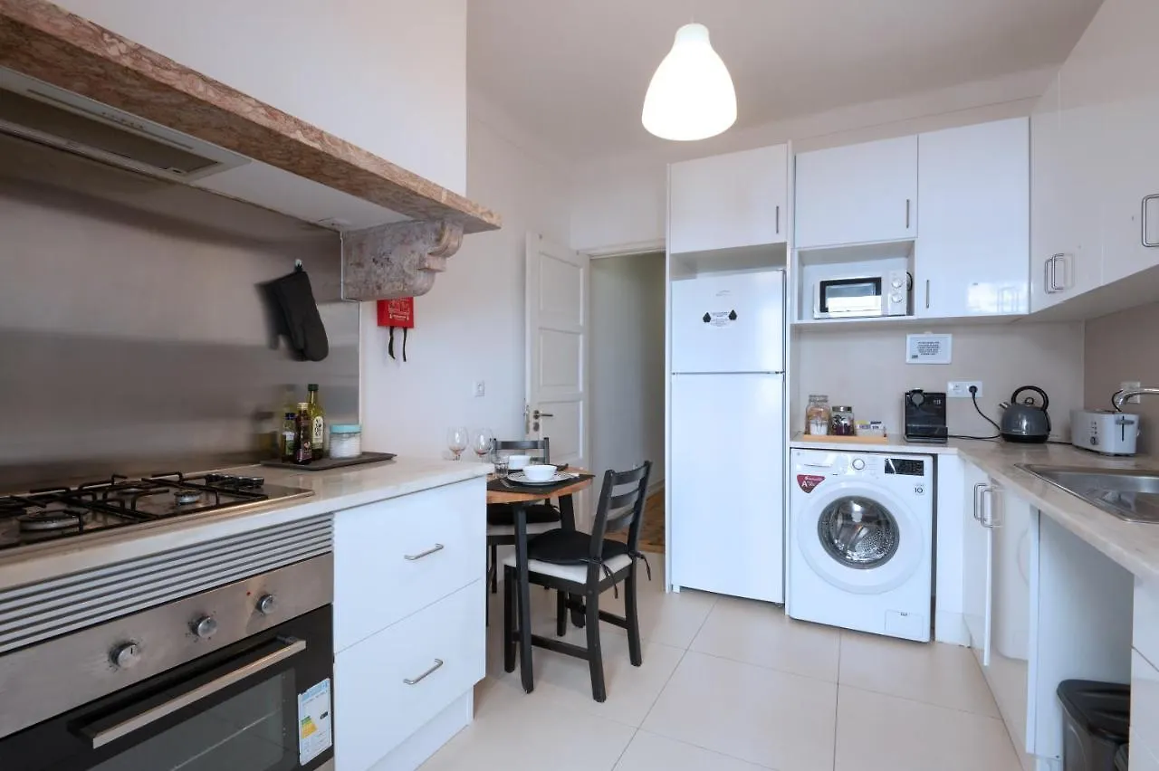 Dumont Lisbon Guesthouse