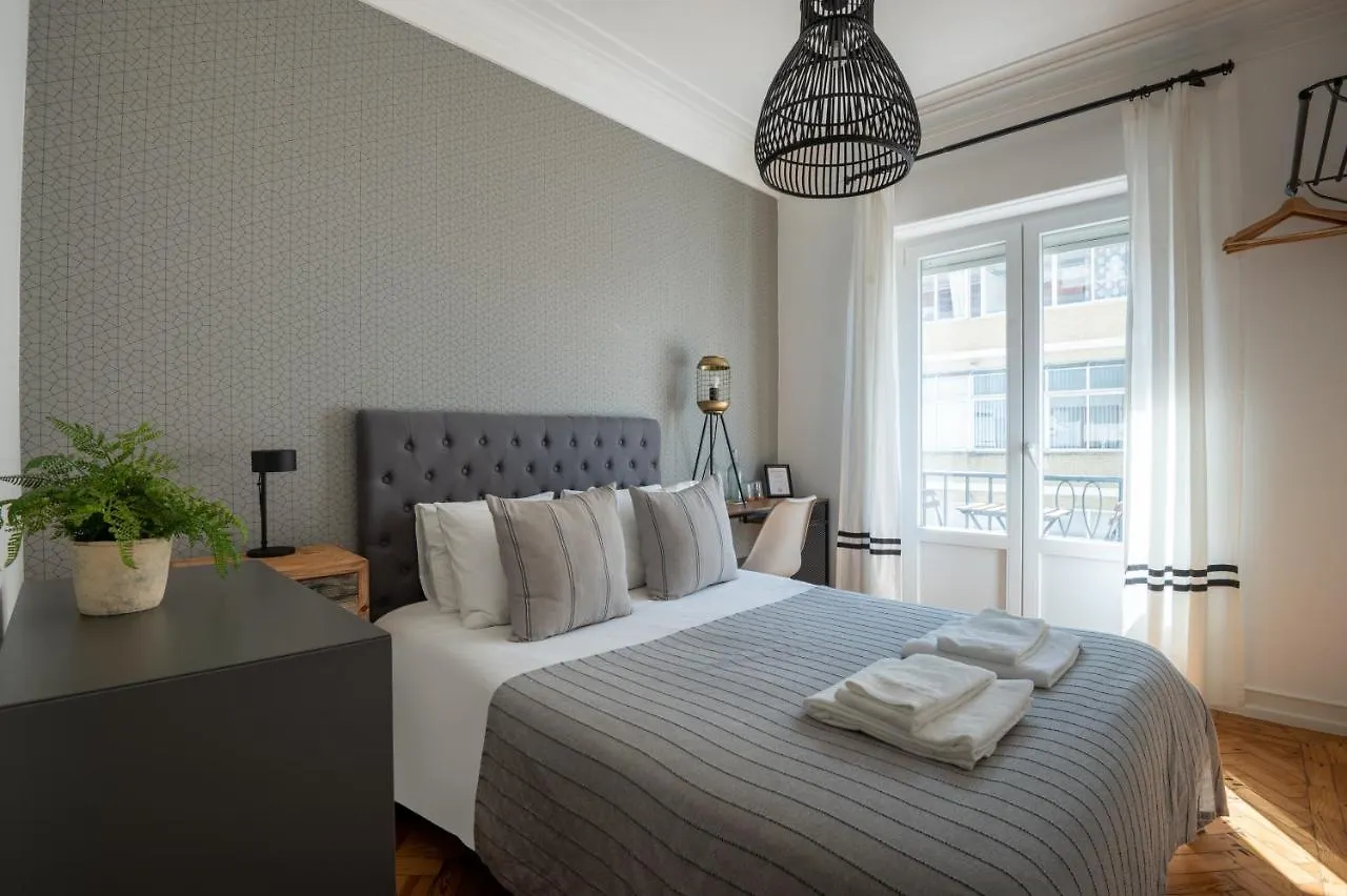 Dumont Lisbon Guesthouse 4*,